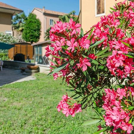 マルゲーラ11 Venice Garden Private Garden Parking Freeアパートメント エクステリア 写真